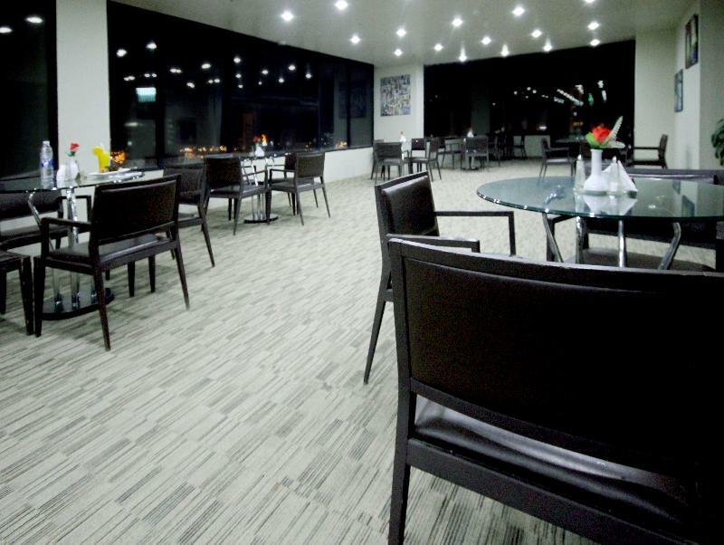 Le Jazz Hotel Kuwait City Екстер'єр фото
